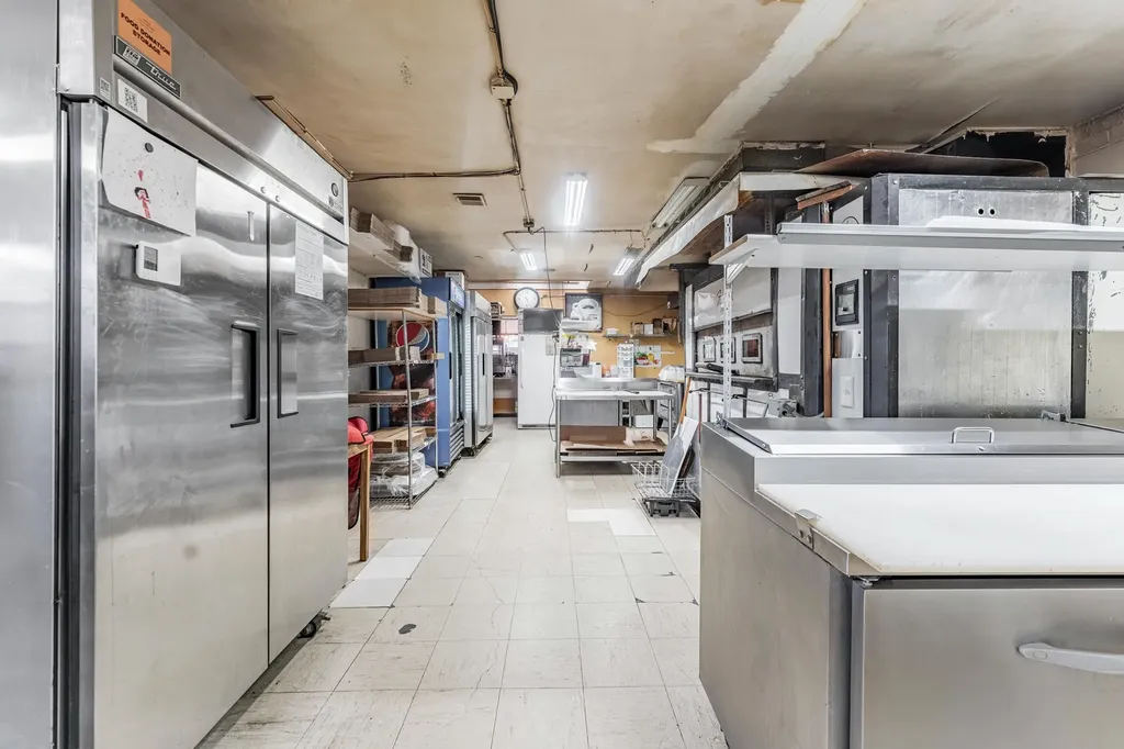 5418 West North Avenue Chicago IL 60639