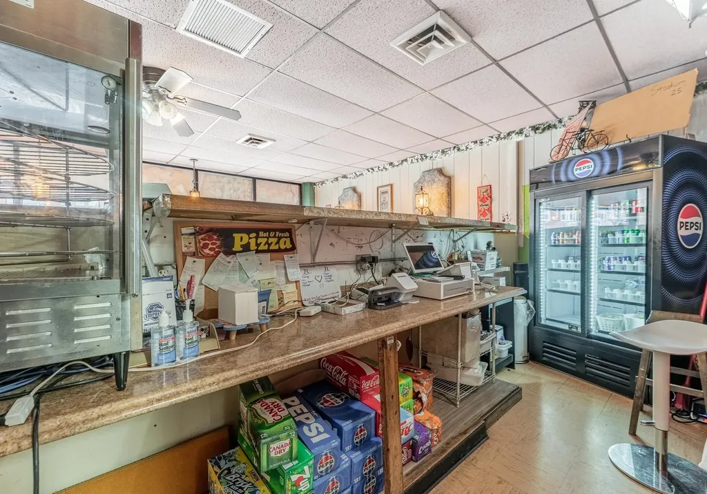 5418 West North Avenue Chicago IL 60639