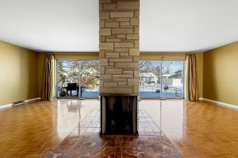 1033 West Ohio Street Glenwood IL 60425