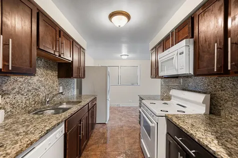 7948 South Avalon Avenue Chicago IL 60619
