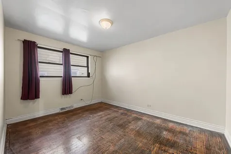 7948 South Avalon Avenue Chicago IL 60619