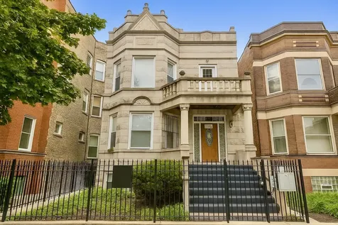 6130 South Rhodes Street Chicago IL 60637