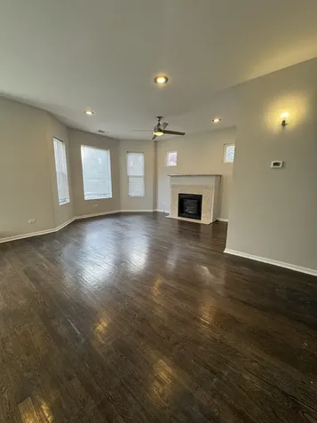 6130 South Rhodes Street Chicago IL 60637