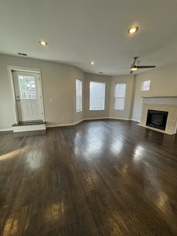 6130 South Rhodes Street Chicago IL 60637