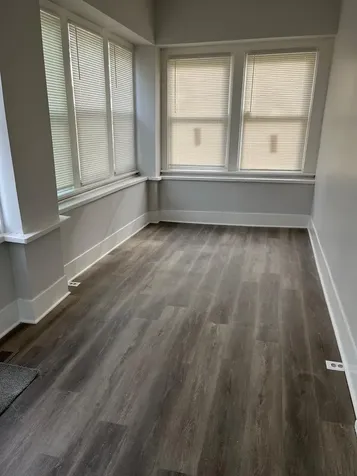 11578 South Perry Avenue Chicago IL 60628