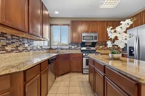 2956 Aberdeen Drive Montgomery IL 60538