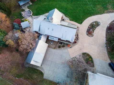 13 Norbloom Avenue Bloomington IL 61701