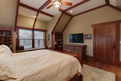 13 Norbloom Avenue Bloomington IL 61701