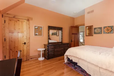 13 Norbloom Avenue Bloomington IL 61701
