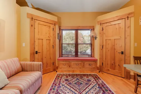 13 Norbloom Avenue Bloomington IL 61701