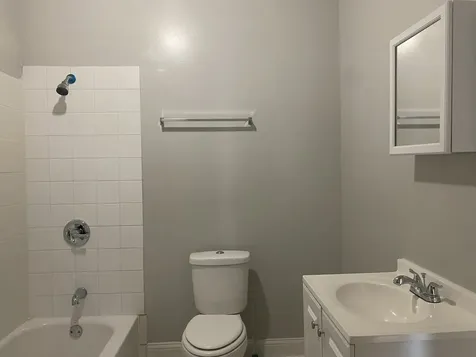 4429 West Adams Street Chicago IL 60624