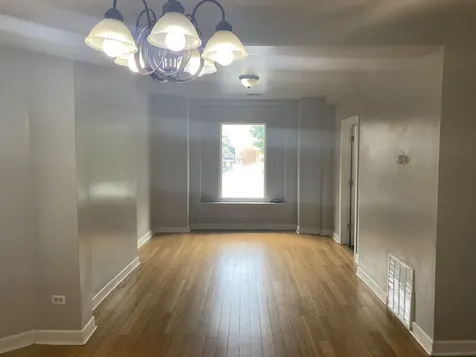 4429 West Adams Street Chicago IL 60624