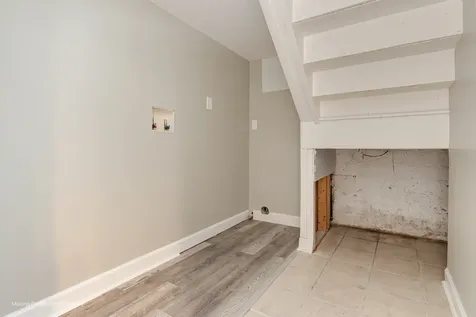 8367 South Baltimore Avenue Chicago IL 60617