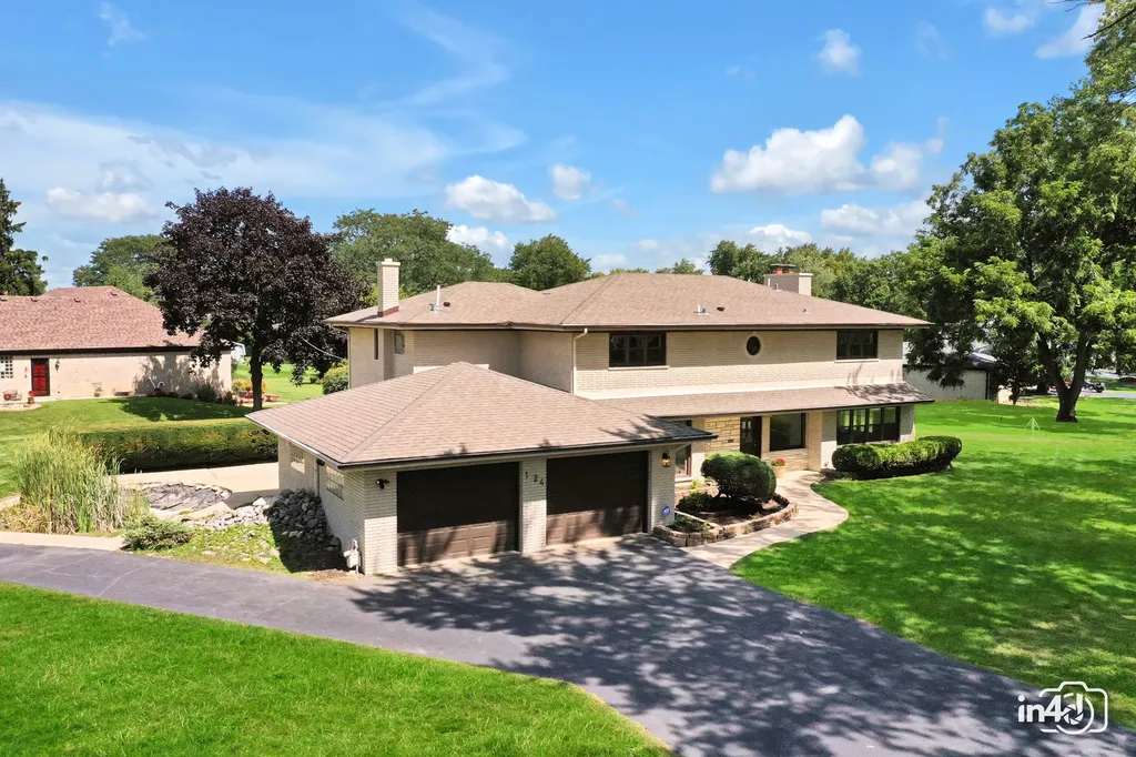 124 East Monterey Avenue Schaumburg IL 60193