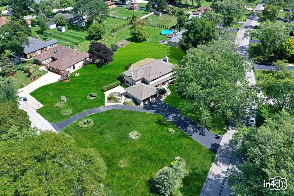 124 East Monterey Avenue Schaumburg IL 60193