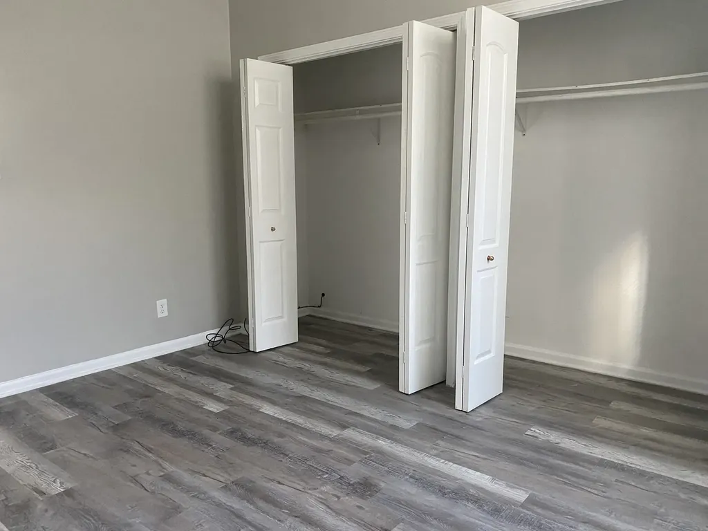 7614 South Maryland Avenue Chicago IL 60619