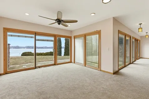 25402 West Dering Lane Lake Villa IL 60046