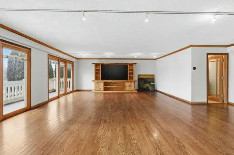 25402 West Dering Lane Lake Villa IL 60046