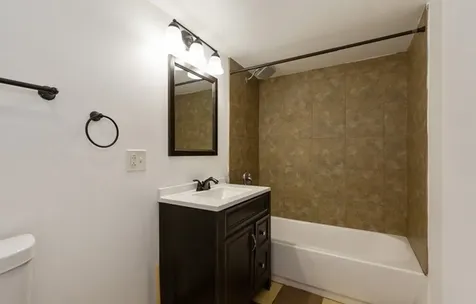843 North Francisco Avenue Chicago IL 60622