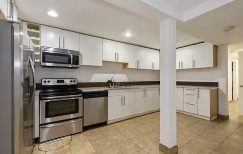 843 North Francisco Avenue Chicago IL 60622