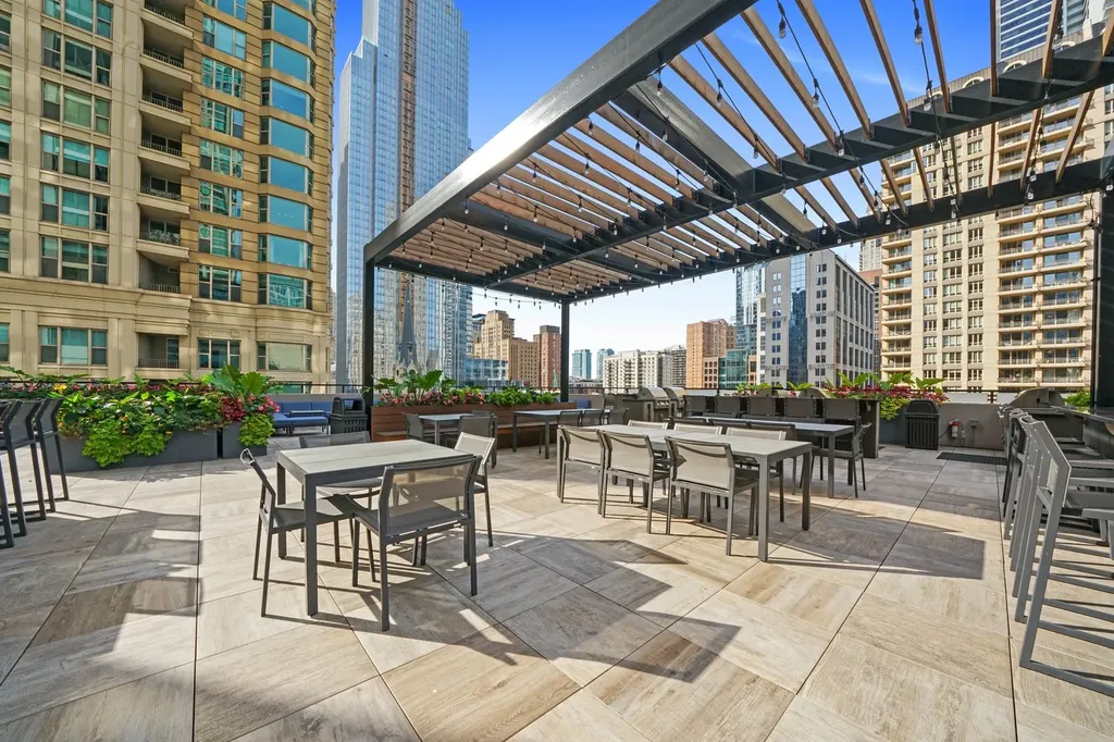 30 East Huron Street Chicago IL 60611