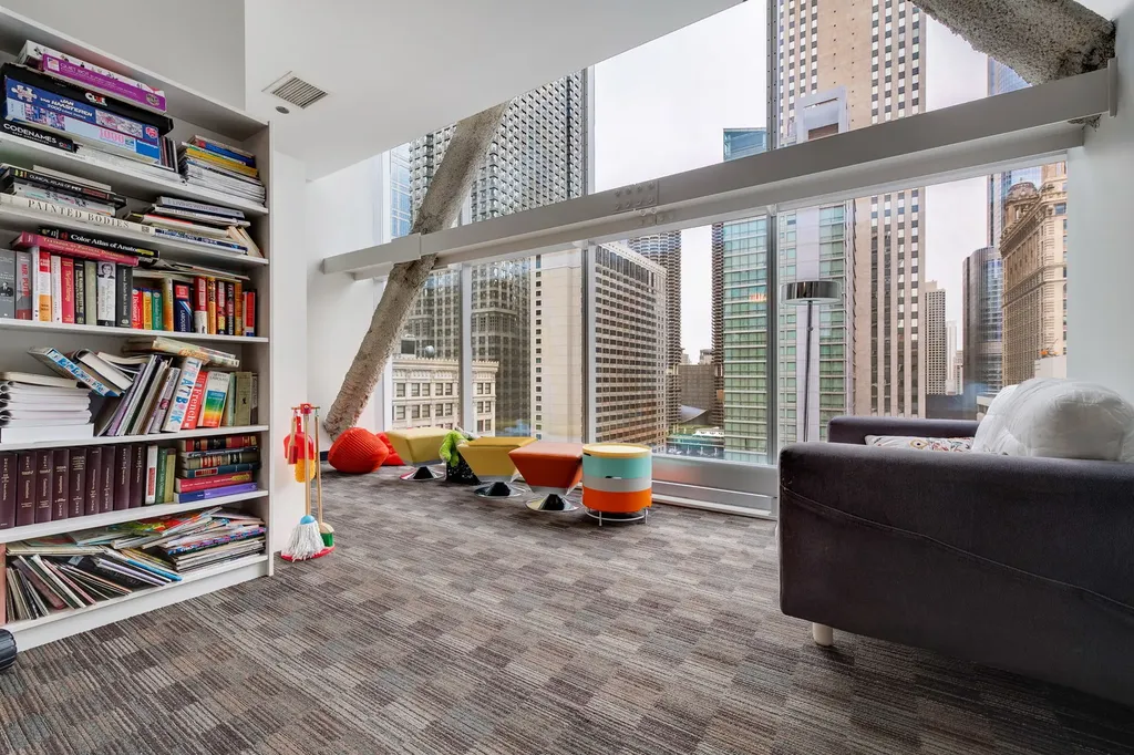 8 East Randolph Street Chicago IL 60601