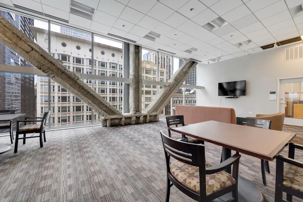 8 East Randolph Street Chicago IL 60601