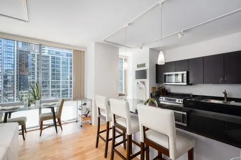 8 East Randolph Street Chicago IL 60601