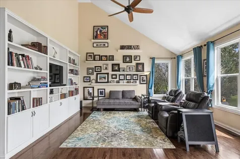 1107 Dolder Lane Spring Grove IL 60081
