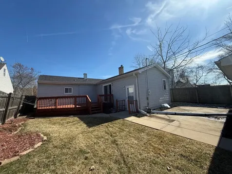2310 Jethro Avenue Zion IL 60099
