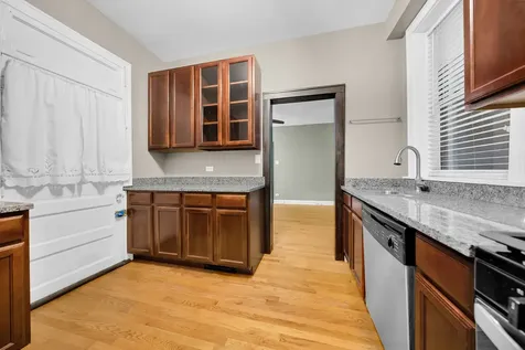 820 Washington Boulevard Oak Park IL 60302
