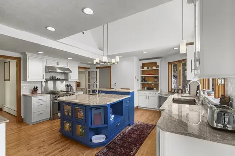 7019 Johnsburg Road Spring Grove IL 60081