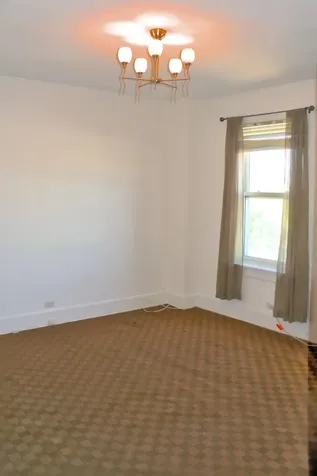 1052 West Balmoral Avenue Chicago IL 60640