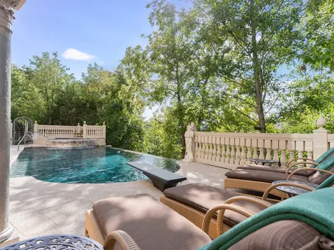 51 Ford Lane Naperville IL 60565
