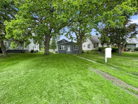 1910 Elim Avenue Zion IL 60099