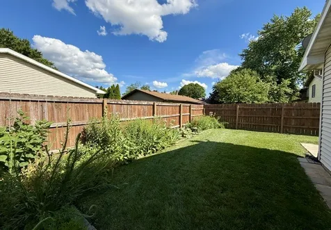 2707 Worcester Drive Champaign IL 61821
