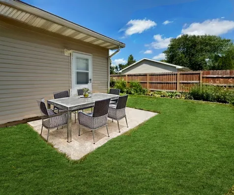 2707 Worcester Drive Champaign IL 61821