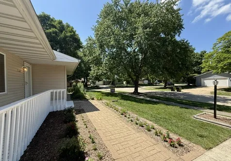 2707 Worcester Drive Champaign IL 61821