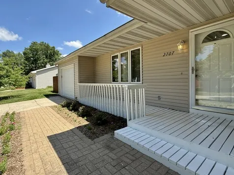 2707 Worcester Drive Champaign IL 61821