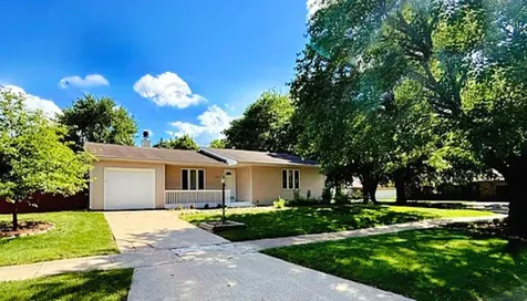 2707 Worcester Drive Champaign IL 61821
