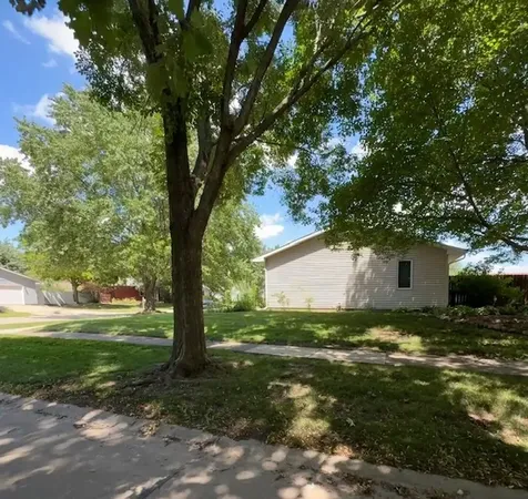 2707 Worcester Drive Champaign IL 61821
