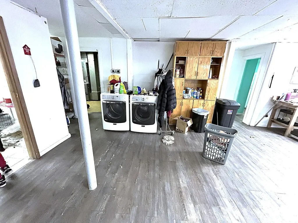 3614 West Division Street Chicago IL 60651