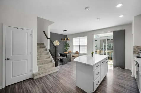 309 Lakeshore Drive Oswego IL 60543