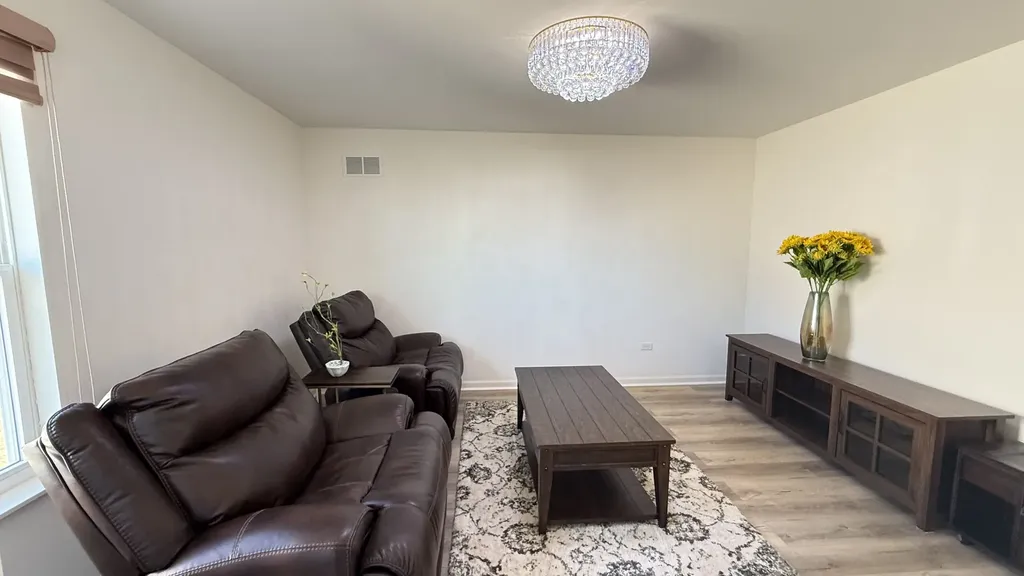 16143 South Lakeview Road Plainfield IL 60586