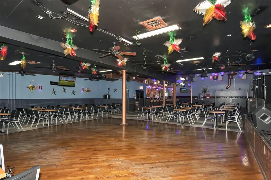 2759 South Pulaski Road Chicago IL 60623