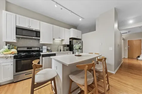 208 West Washington Street Chicago IL 60606