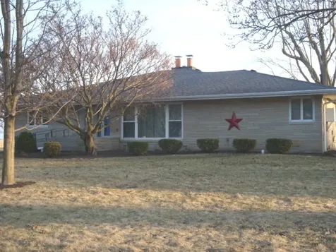 1269 East 500 North Road Cissna Park IL 60924