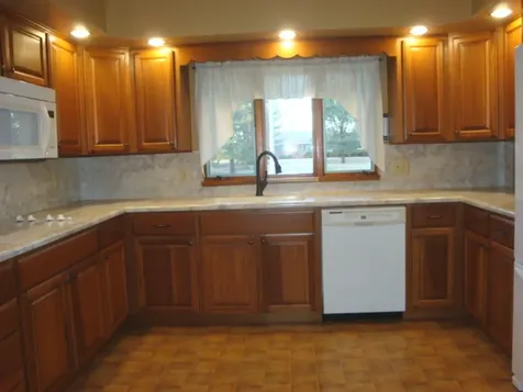 1269 East 500 North Road Cissna Park IL 60924