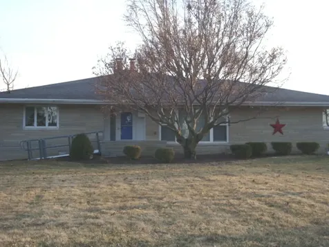 1269 East 500 North Road Cissna Park IL 60924