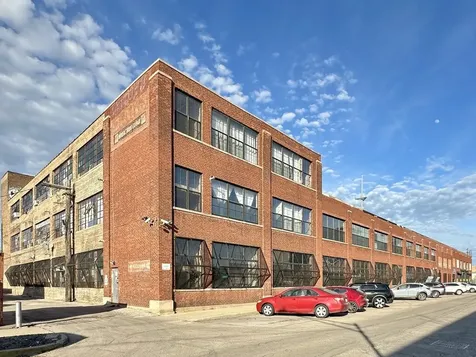 3144 West Carroll Street Chicago IL 60612